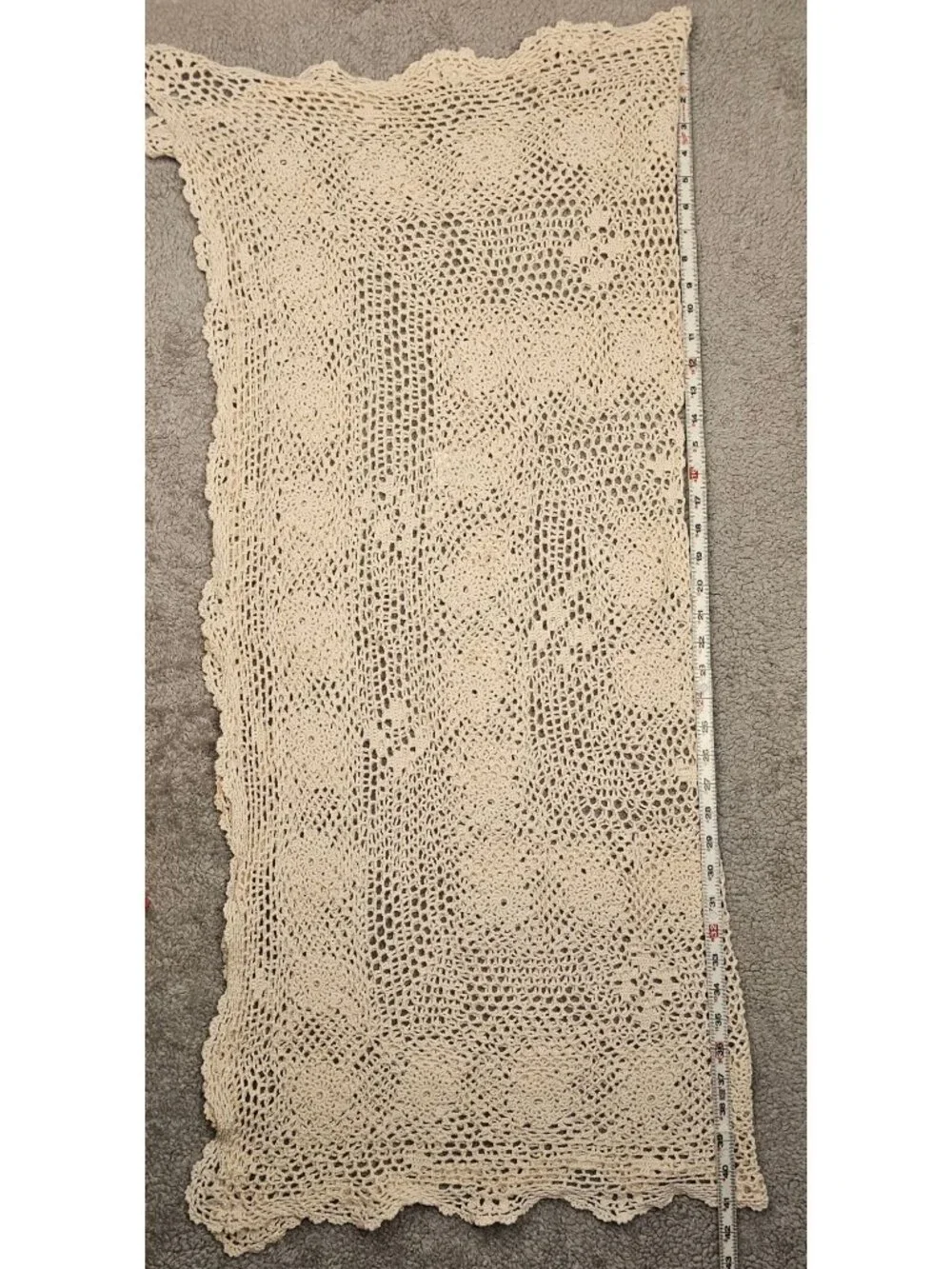 Handmade Beige Crochet Lace Tablecloth With Floral Design 60